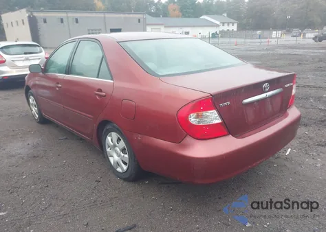2002 Toyota Camry Le from USA, damaged, VIN 4T1BE32K02U558576
